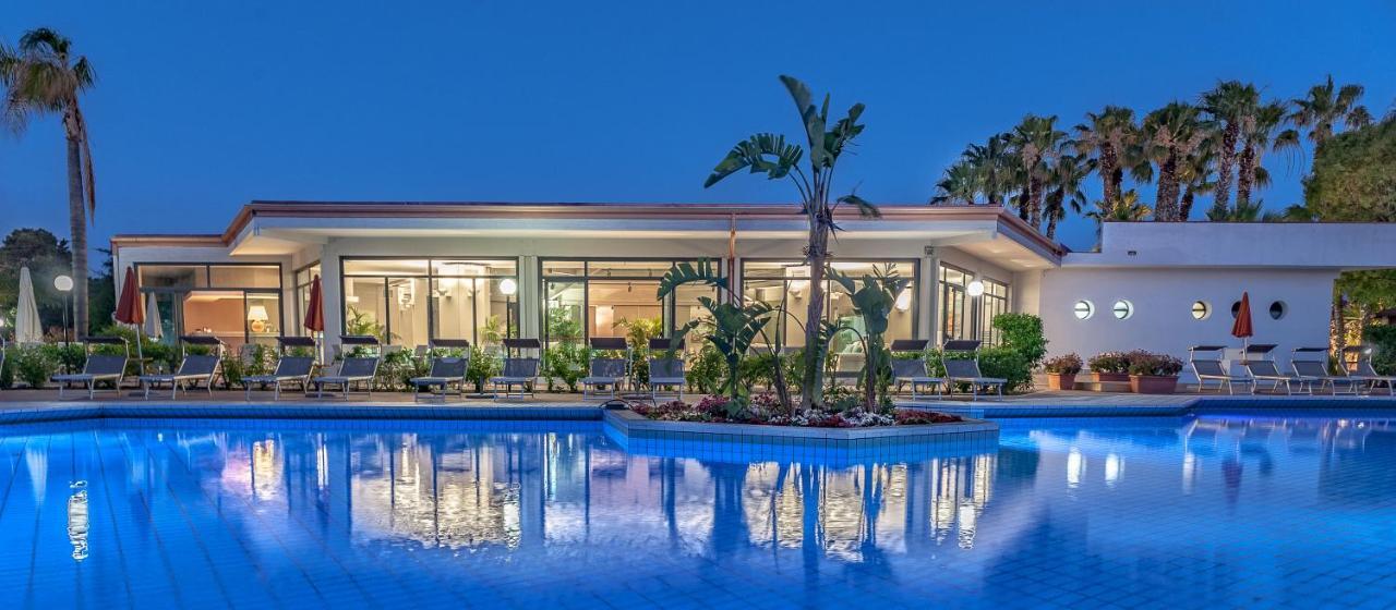 Acacia Marina Hotel Marina di Ragusa Ngoại thất bức ảnh