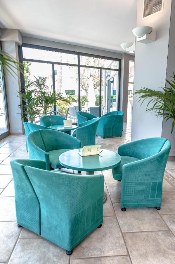 Acacia Marina Hotel Marina di Ragusa Ngoại thất bức ảnh