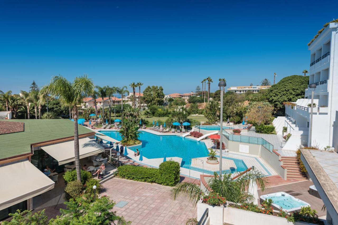Acacia Marina Hotel Marina di Ragusa Ngoại thất bức ảnh